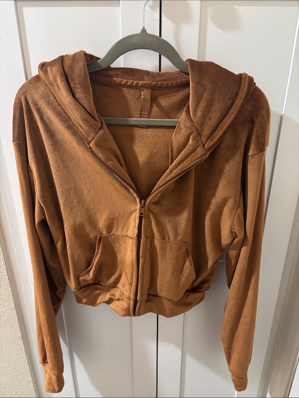 SKIMS Velour Women's Hoodie - Picture 1 of 3